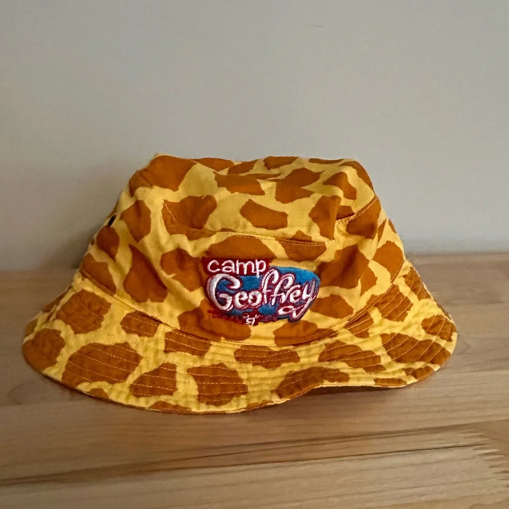 2003 Toys R Us Camp Geoffrey Kids Giraffe Print Sun Bucket Hat Child Size 4-8